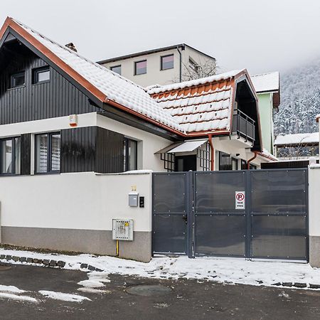 Sun Villas Accommodation Brașov Exterior foto