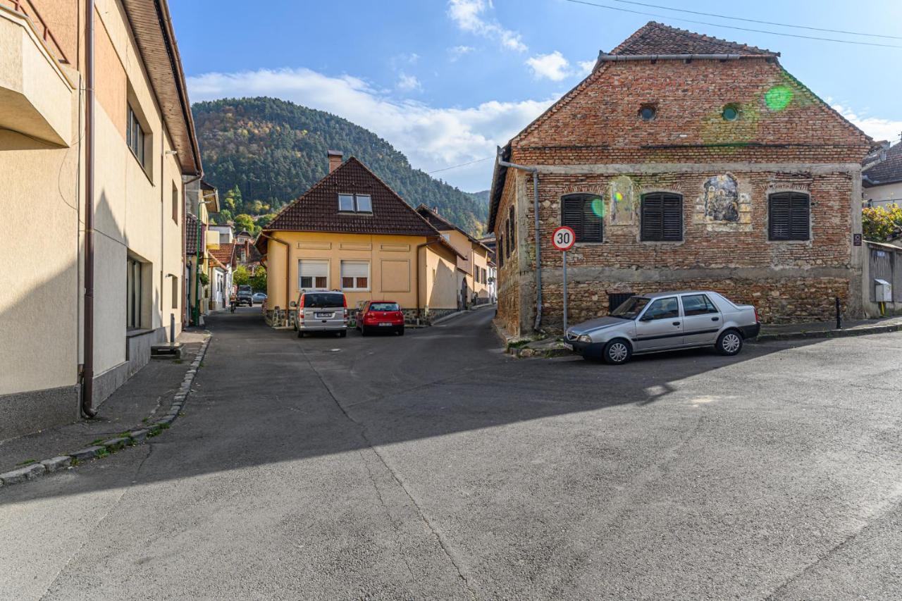 Sun Villas Accommodation Brașov Exterior foto