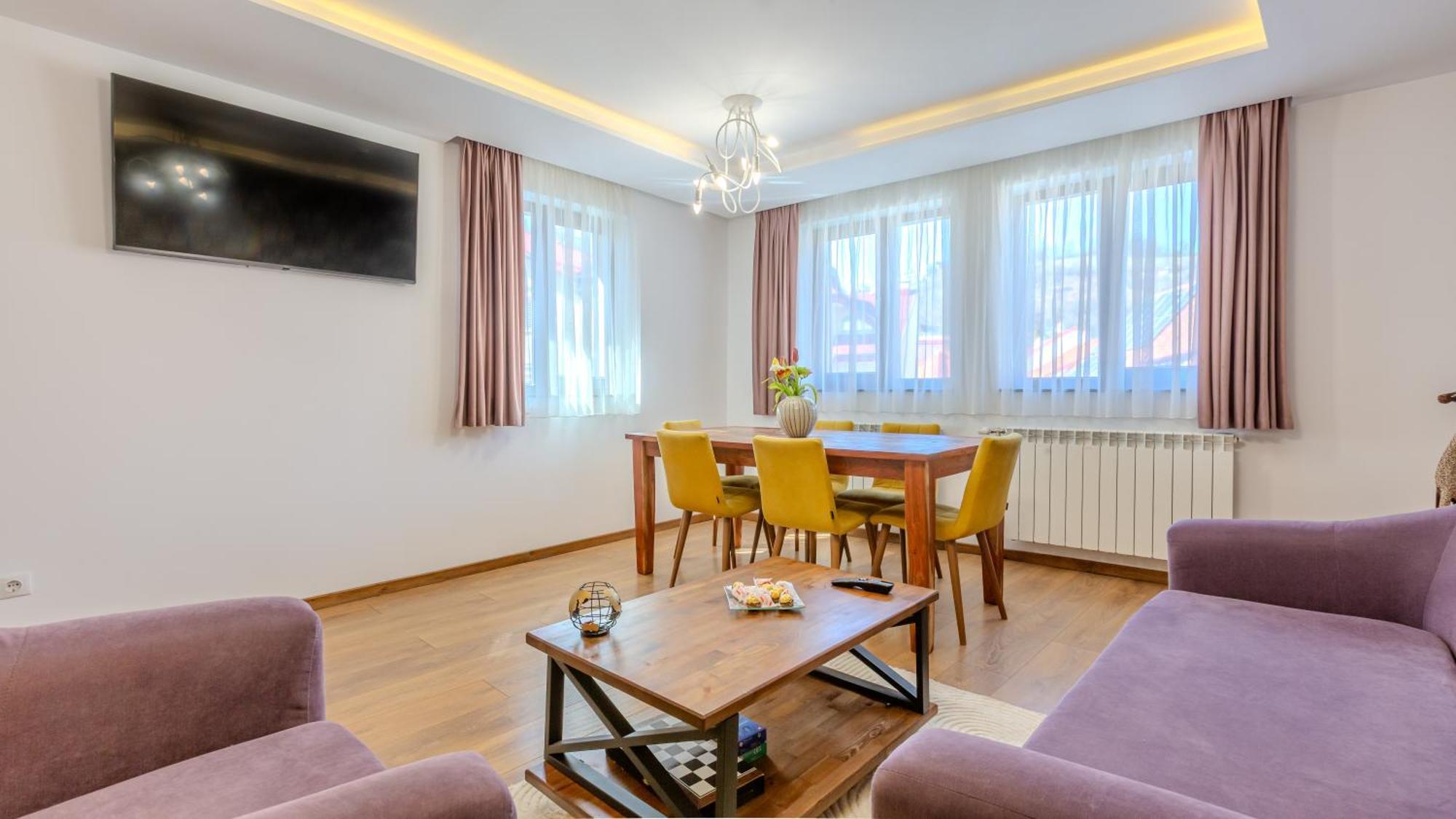 Sun Villas Accommodation Brașov Exterior foto